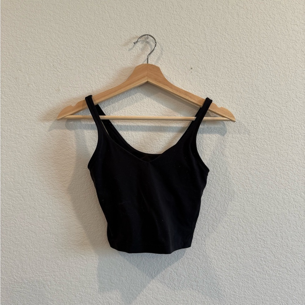 Black Lululemon Cropped Tank Size 2